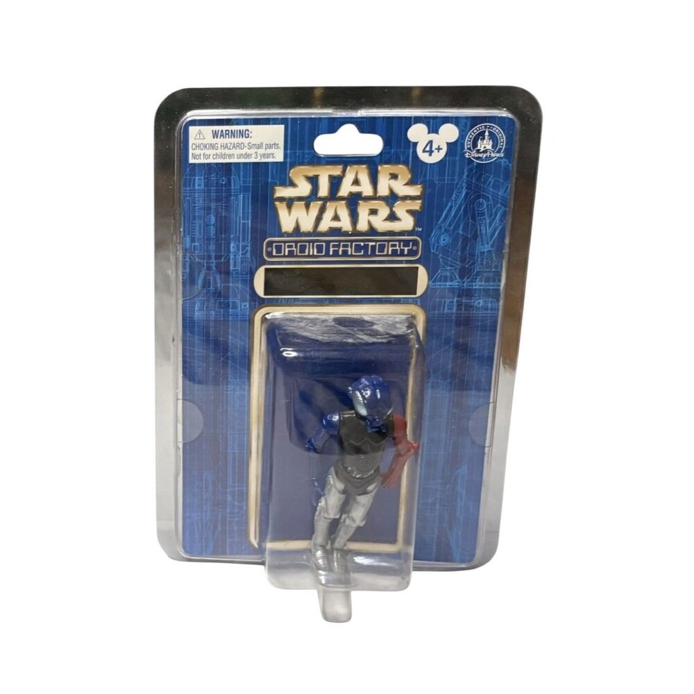 NEW Disney Parks Star Wars C3P0 Figure